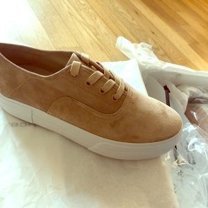 NEW Vince sneakers!!
